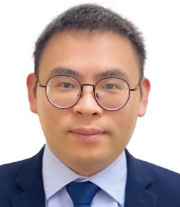 Simeon Xu headshot