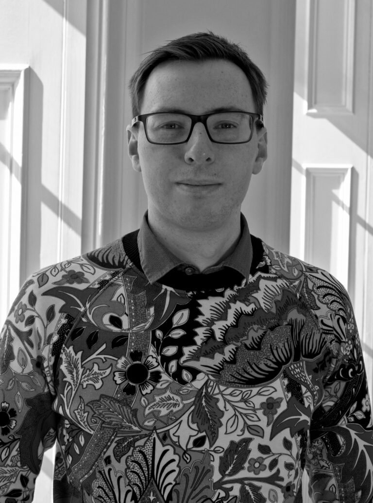Headshot of Anthony Middleton