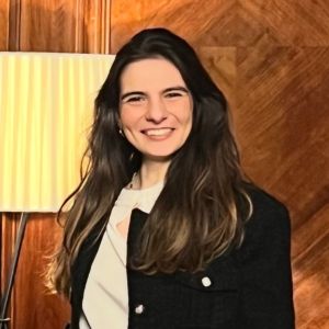 Ayça Atabey headshot